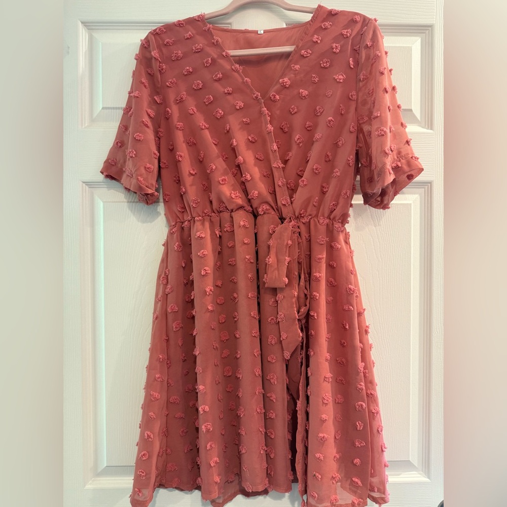 Elegant Pink Textured Dress